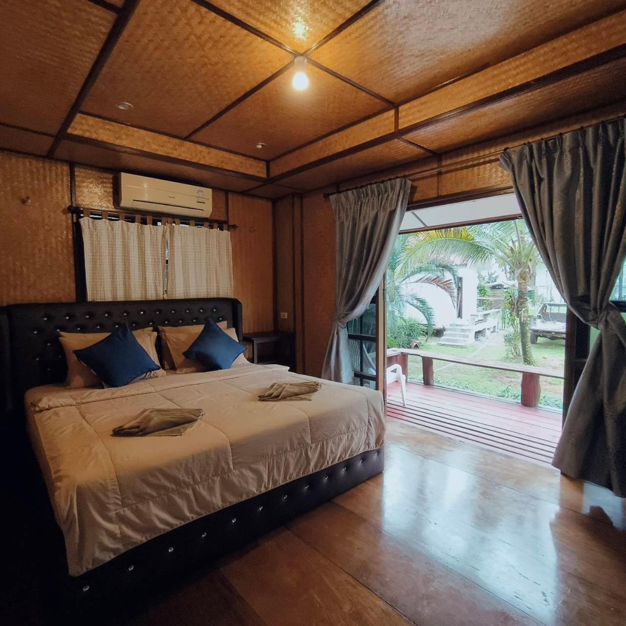 Koh Kood Neverland Beach Resort Ko Kut Екстер'єр фото